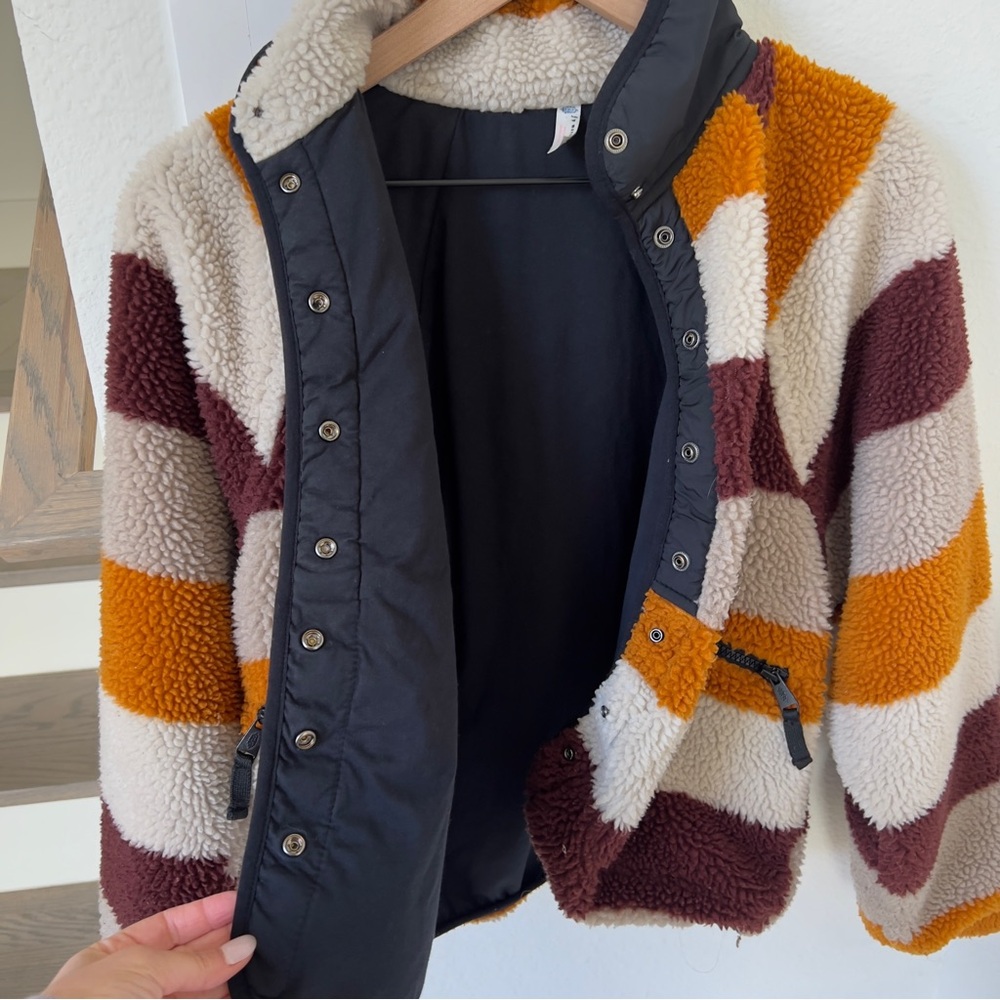 Free People FP Movement Hit The Slopes Printed Stripes Fleece Jacket in Stripes - Picture 6 of 7